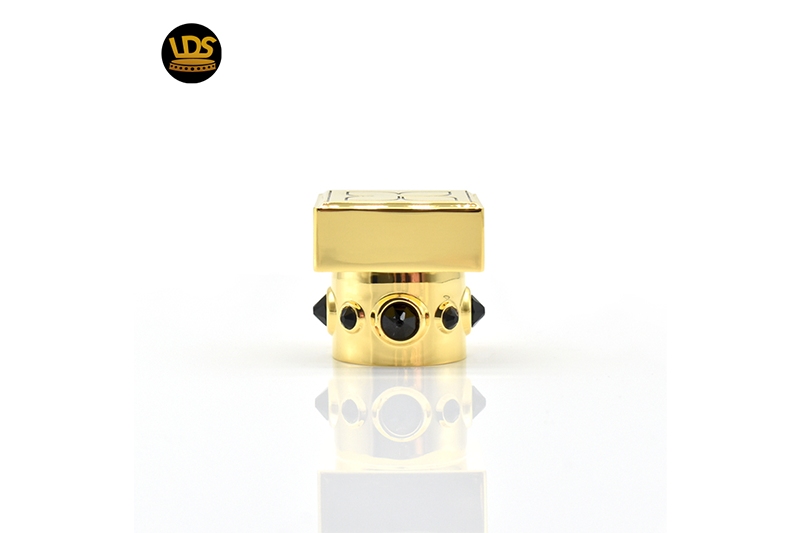 Custom luxury perfume cap9