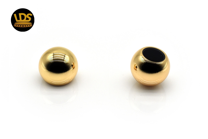 Stylish Ball Perfume Caps for Exclusive Designs